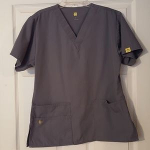 WonderWink set of small gray scrubs
